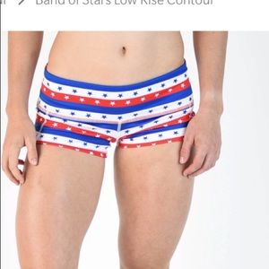 Fleo low rise contour